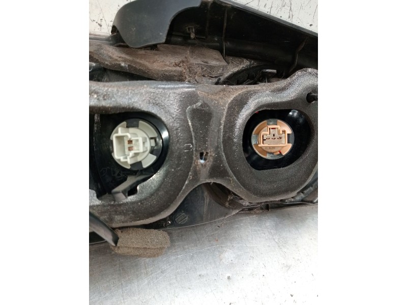 Recambio de piloto trasero derecho para mazda rx-8 (se) básico (170kw) referencia OEM IAM   2003