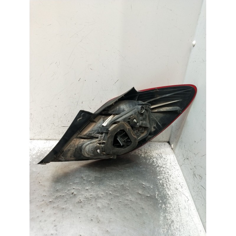 Recambio de piloto trasero izquierdo para opel corsa d (s07) 1.4 (l08, l68) referencia OEM IAM 13269050 89318811 2006