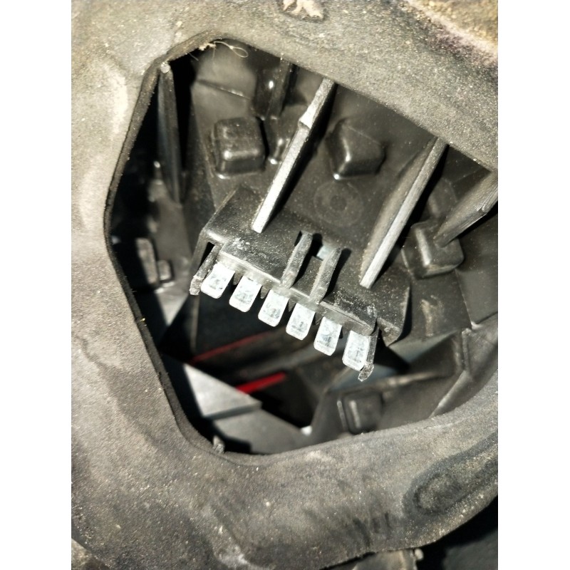 Recambio de piloto trasero izquierdo para opel corsa d (s07) 1.4 (l08, l68) referencia OEM IAM 13269050 89318811 2006