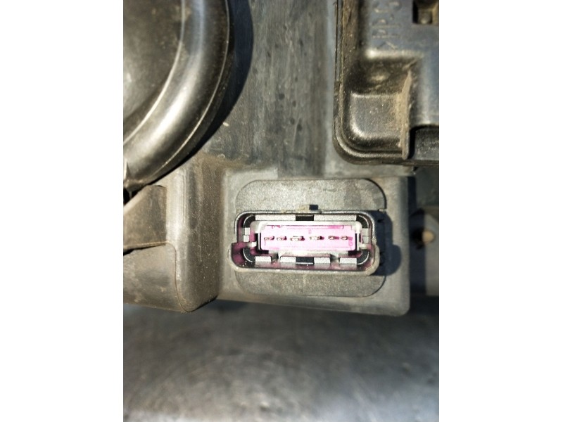 Recambio de faro izquierdo para peugeot 406 (8b) 1.8 16v referencia OEM IAM 9630423277 0301175001 1999