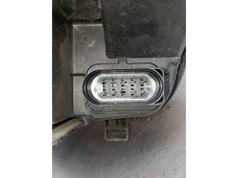 Recambio de faro derecho para ford focus c-max (dm2) 1.6 tdci referencia OEM IAM   2003