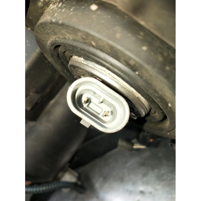 Recambio de faro derecho para toyota corolla verso (zer_, zze12_, r1_) 2.0 d-4d (cur10_) referencia OEM IAM   2004