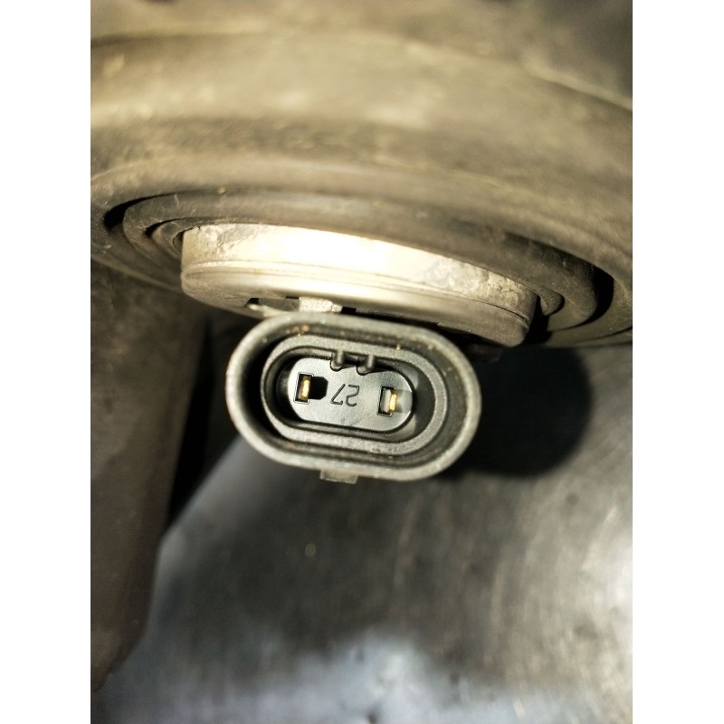 Recambio de faro derecho para toyota corolla verso (zer_, zze12_, r1_) 2.0 d-4d (cur10_) referencia OEM IAM   2004