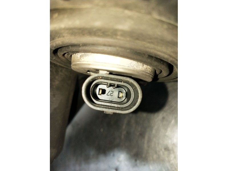 Recambio de faro derecho para toyota corolla verso (zer_, zze12_, r1_) 2.0 d-4d (cur10_) referencia OEM IAM   2004