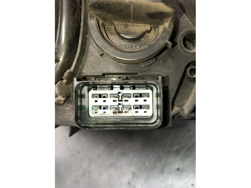 Recambio de faro derecho para volvo c30 (533) 1.6 d referencia OEM IAM 0301232202 31214538 2007