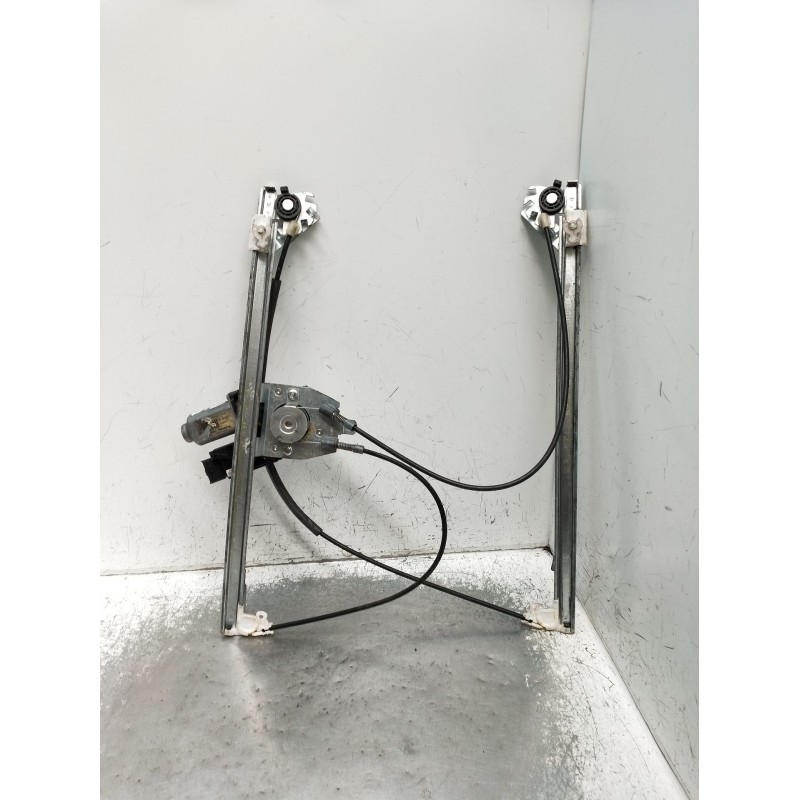 Recambio de elevalunas delantero izquierdo para renault espace iv (jk0/1_) 2.0 dci (jk02, jk03) referencia OEM IAM  5P 2006