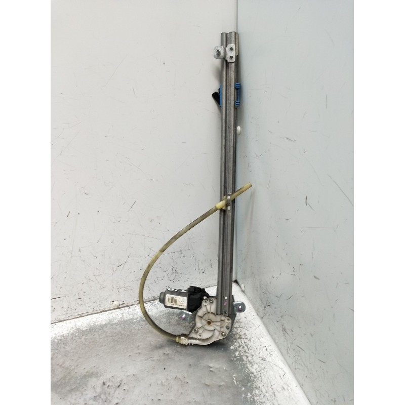 Recambio de elevalunas trasero derecho para renault espace iv (jk0/1_) 2.0 dci (jk02, jk03) referencia OEM IAM 8200485233 5P 200