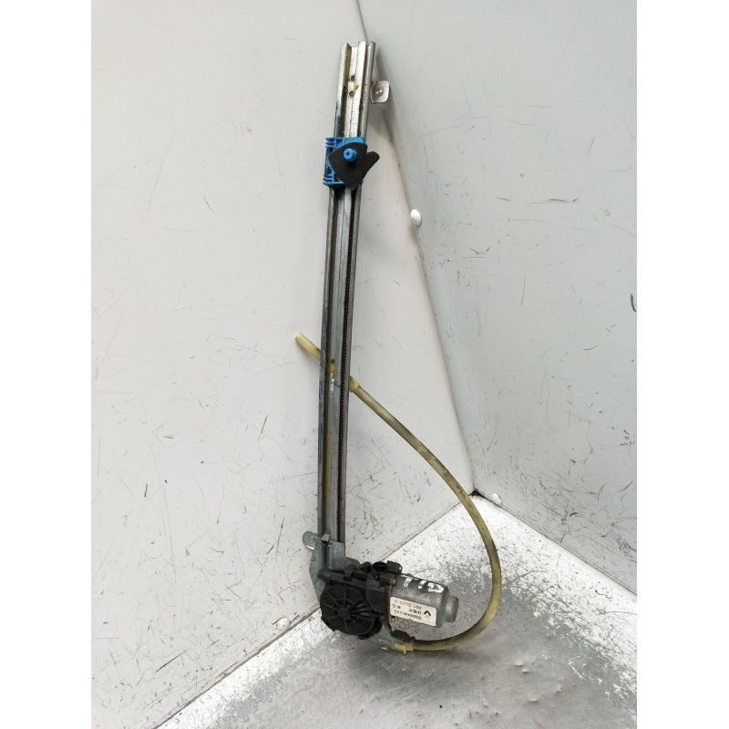 Recambio de elevalunas trasero derecho para renault espace iv (jk0/1_) 2.0 dci (jk02, jk03) referencia OEM IAM 8200485233 5P 200