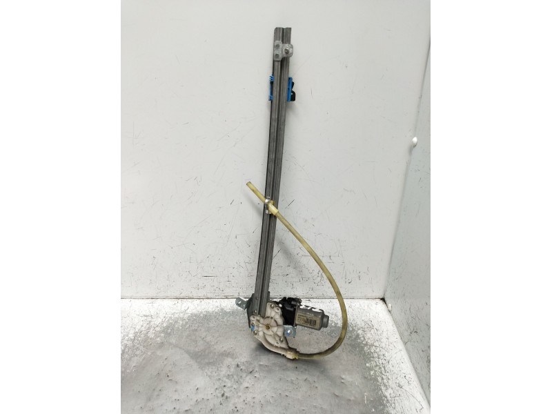 Recambio de elevalunas trasero izquierdo para renault espace iv (jk0/1_) 2.0 dci (jk02, jk03) referencia OEM IAM 8200485232 5P 2