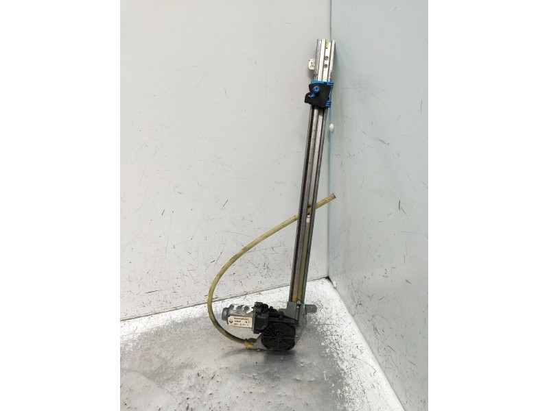 Recambio de elevalunas trasero izquierdo para renault espace iv (jk0/1_) 2.0 dci (jk02, jk03) referencia OEM IAM 8200485232 5P 2