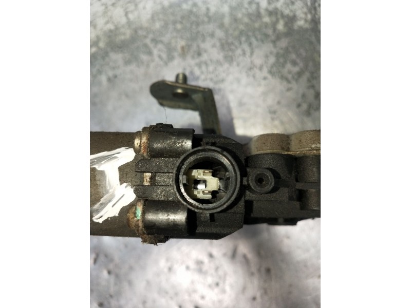 Recambio de elevalunas trasero izquierdo para renault espace iv (jk0/1_) 2.0 dci (jk02, jk03) referencia OEM IAM 8200485232 5P 2