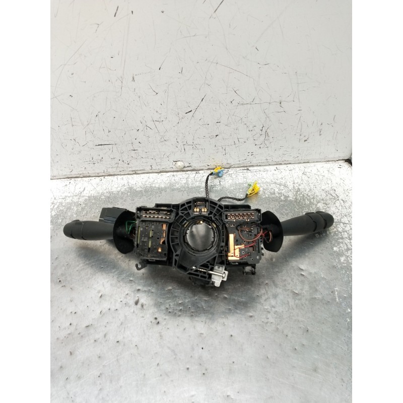 Recambio de mando luces para renault espace iv (jk0/1_) 2.0 dci (jk02, jk03) referencia OEM IAM 8200328896  2006
