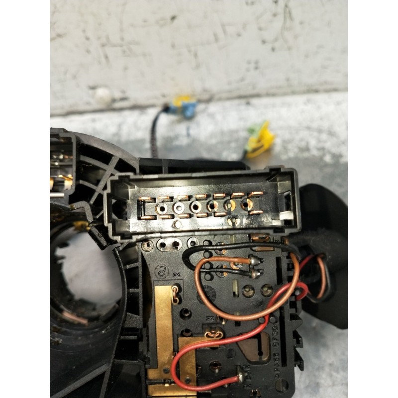 Recambio de mando luces para renault espace iv (jk0/1_) 2.0 dci (jk02, jk03) referencia OEM IAM 8200328896  2006