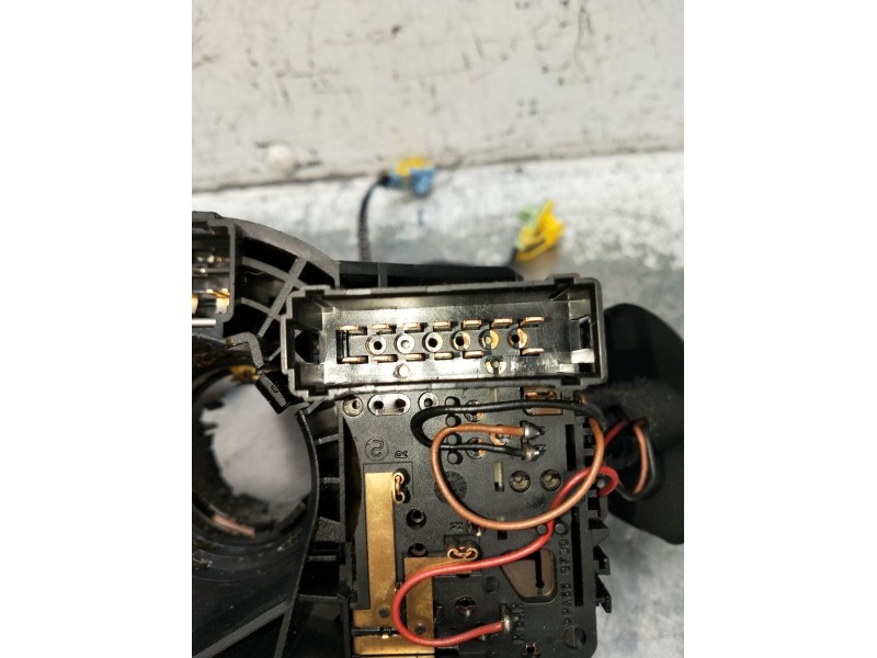 Recambio de mando luces para renault espace iv (jk0/1_) 2.0 dci (jk02, jk03) referencia OEM IAM 8200328896  2006
