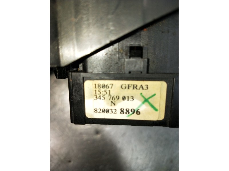 Recambio de mando luces para renault espace iv (jk0/1_) 2.0 dci (jk02, jk03) referencia OEM IAM 8200328896  2006