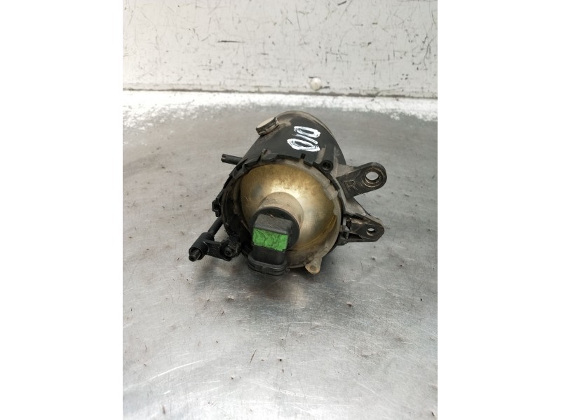 Recambio de faro antiniebla derecho para volvo c30 (533) 1.6 d referencia OEM IAM 0305065002 31213176 2007