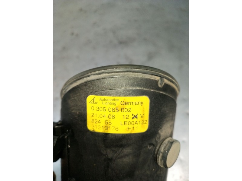 Recambio de faro antiniebla derecho para volvo c30 (533) 1.6 d referencia OEM IAM 0305065002 31213176 2007