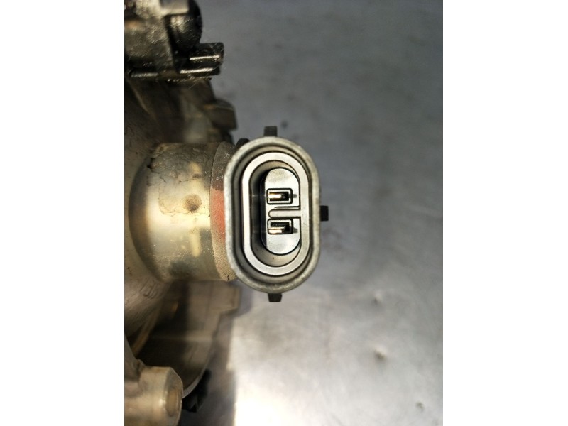 Recambio de faro antiniebla derecho para volvo c30 (533) 1.6 d referencia OEM IAM 0305065002 31213176 2007