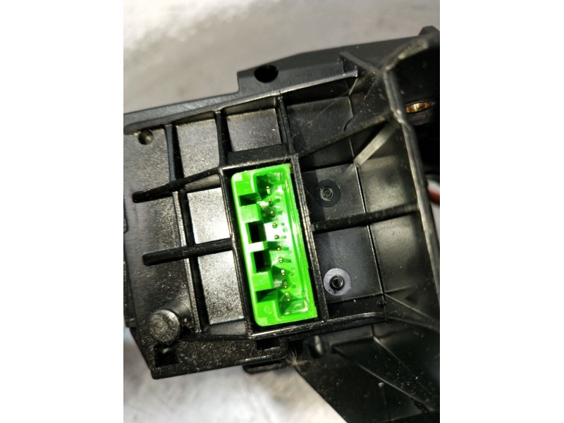Recambio de mando luces para volvo c30 (533) 1.6 d referencia OEM IAM P31264575 T0645039 2007