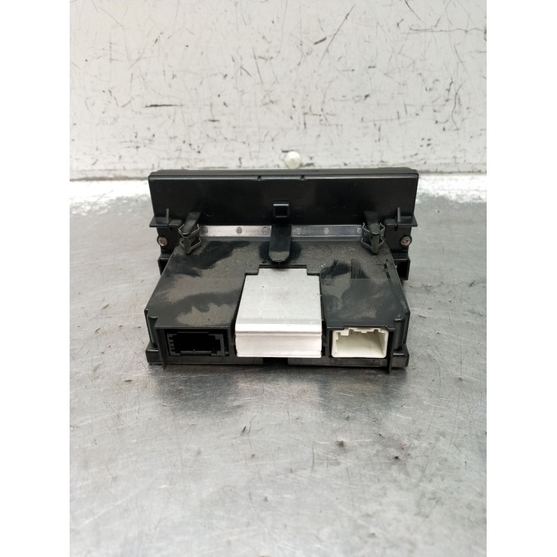 Recambio de pantalla multifuncion para volvo c30 (533) 1.6 d referencia OEM IAM 30797719 69199100 2007