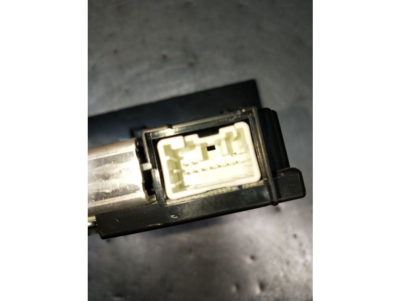 Recambio de pantalla multifuncion para volvo c30 (533) 1.6 d referencia OEM IAM 30797719 69199100 2007