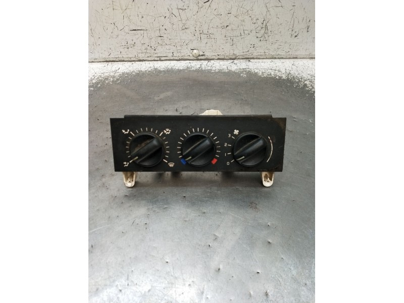 Recambio de mando calefaccion / aire acondicionado para renault master ii furgoneta (fd) 2.8 dti referencia OEM IAM 133761F 1010