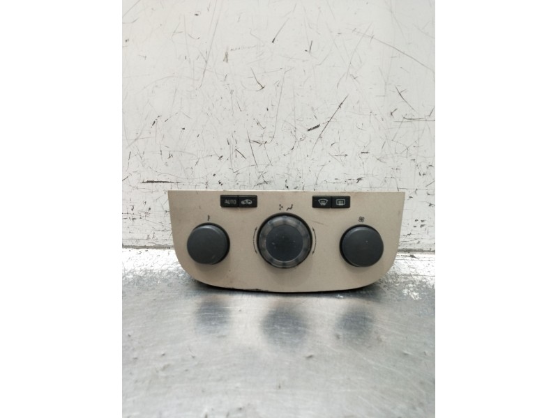 Recambio de mando calefaccion / aire acondicionado para opel corsa d (s07) 1.4 (l08, l68) referencia OEM IAM 901512770005 0SL000