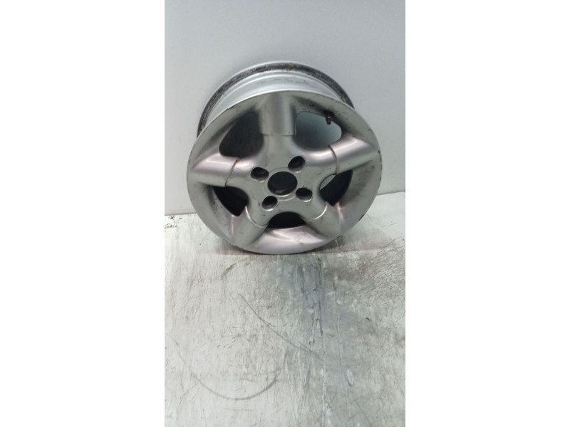Recambio de juego llantas para renault clio i (b/c57_, 5/357_) 1.9 d (b/c/s576, b/c/s57l) referencia OEM IAM 6J14H2 ET33 