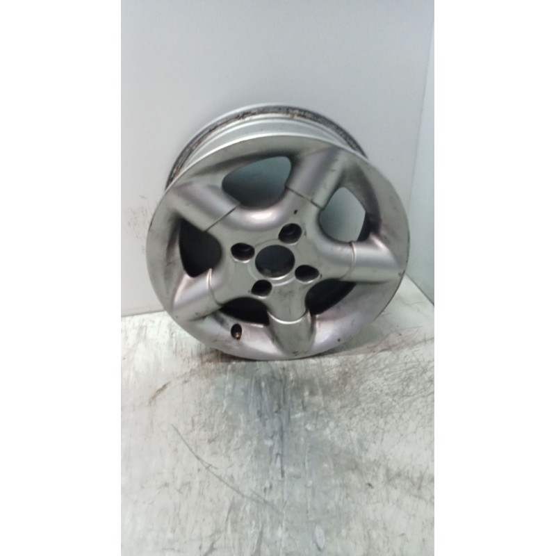 Recambio de juego llantas para renault clio i (b/c57_, 5/357_) 1.9 d (b/c/s576, b/c/s57l) referencia OEM IAM 6J14H2 ET33 