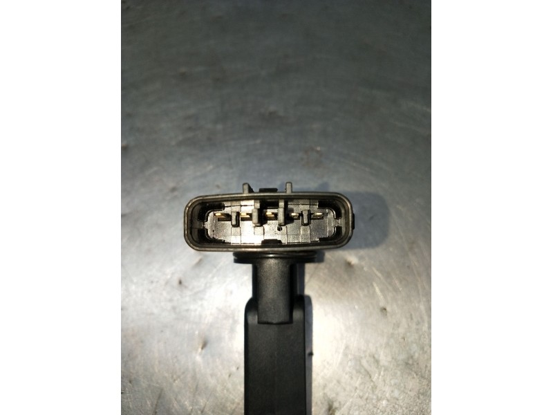 Recambio de caudalimetro para toyota corolla verso (zer_, zze12_, r1_) 2.0 d-4d (cur10_) referencia OEM IAM 2220427010 AFH70M23 