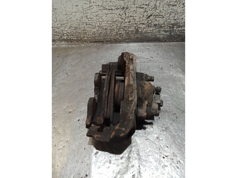Recambio de pinza freno delantera izquierda para chrysler voyager ii (es) 2.5 td referencia OEM IAM   