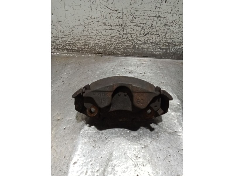 Recambio de pinza freno delantera derecha para chrysler voyager ii (es) 2.5 td referencia OEM IAM   