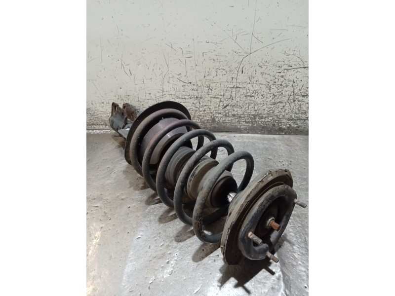 Recambio de amortiguador delantero derecho para chrysler voyager ii (es) 2.5 td referencia OEM IAM   