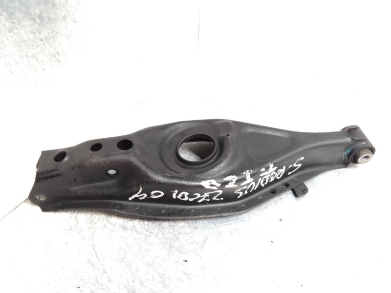 Recambio de brazo suspension inferior trasero izquierdo para ssangyong rodius 2.7 turbodiesel cat referencia OEM IAM   