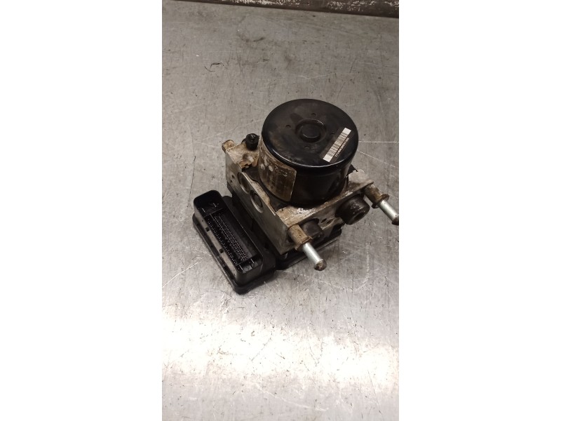 Recambio de abs para chevrolet captiva (c100, c140) 2.0 d 4wd referencia OEM IAM 25092645293 25061330453 25021201904 96626091
