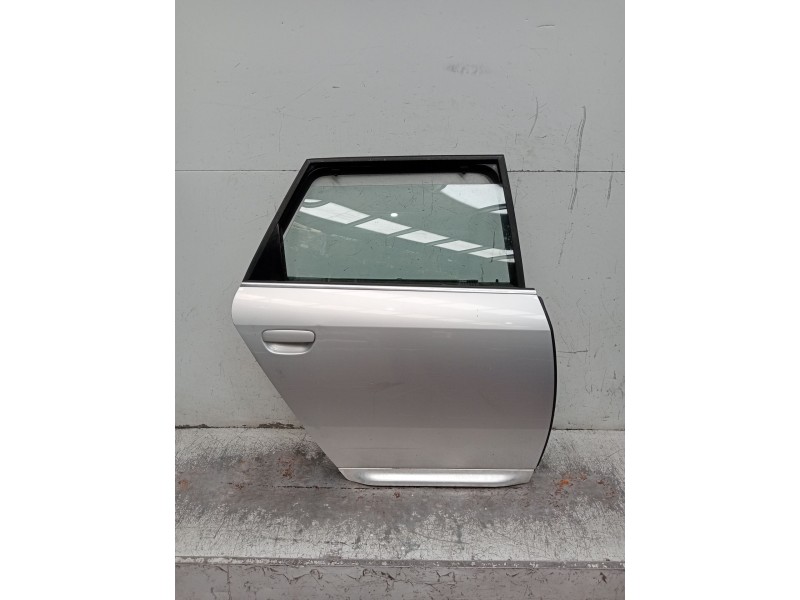 Recambio de puerta trasera derecha para audi allroad c5 (4bh) 2.5 tdi quattro referencia OEM IAM  5P 2000
