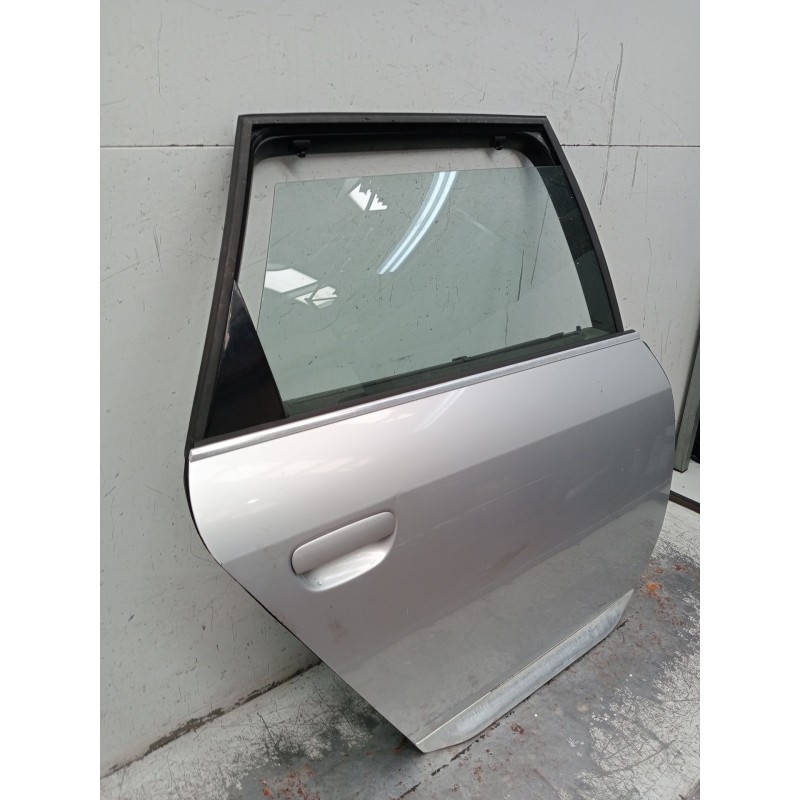 Recambio de puerta trasera derecha para audi allroad c5 (4bh) 2.5 tdi quattro referencia OEM IAM  5P 2000