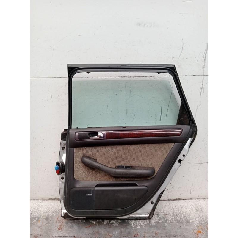Recambio de puerta trasera derecha para audi allroad c5 (4bh) 2.5 tdi quattro referencia OEM IAM  5P 2000
