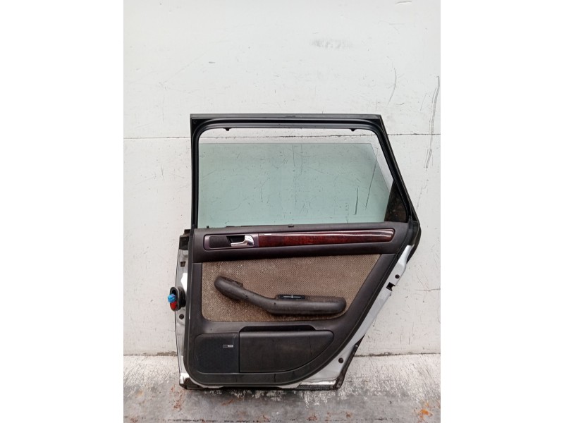 Recambio de puerta trasera derecha para audi allroad c5 (4bh) 2.5 tdi quattro referencia OEM IAM  5P 2000