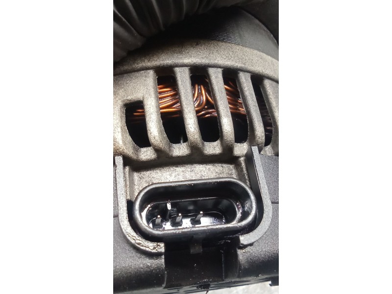 Recambio de alternador para chevrolet captiva (c100, c140) 2.0 d 4wd referencia OEM IAM   06