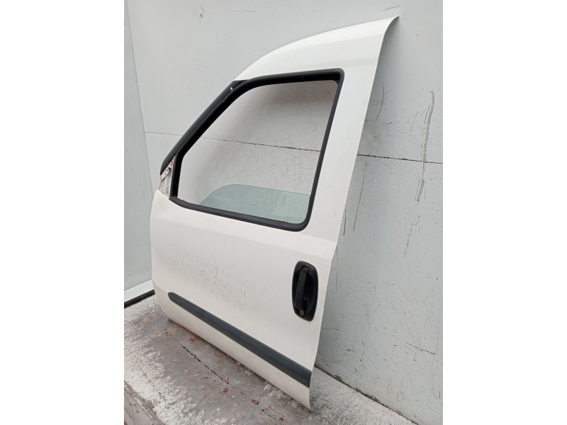 Recambio de puerta delantera izquierda para fiat doblo cargo (263_) 1.3 d multijet (263wxu1a) referencia OEM IAM   