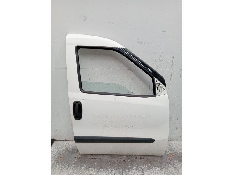 Recambio de puerta delantera derecha para fiat doblo cargo (263_) 1.3 d multijet (263wxu1a) referencia OEM IAM   