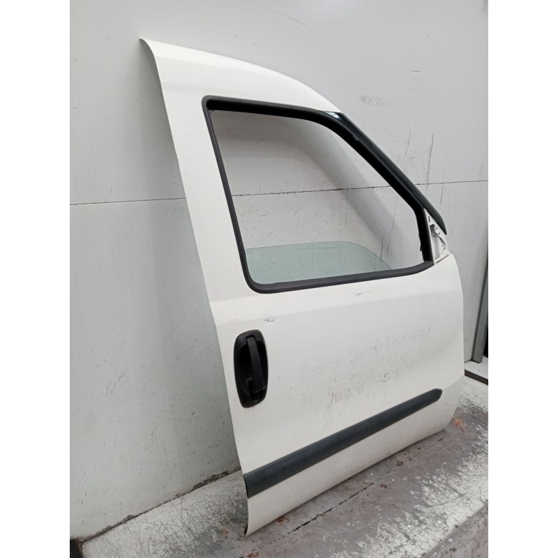Recambio de puerta delantera derecha para fiat doblo cargo (263_) 1.3 d multijet (263wxu1a) referencia OEM IAM   