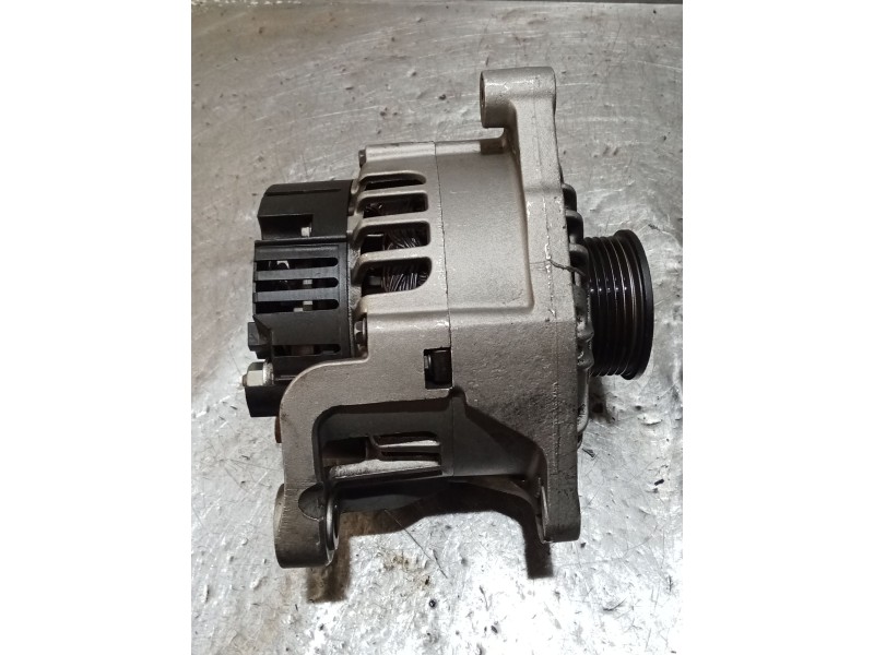 Recambio de alternador para audi allroad c5 (4bh) 2.5 tdi quattro referencia OEM IAM 0986044470  00