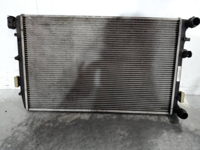 Recambio de radiador agua para volkswagen fox (5z1) básico referencia OEM IAM 6Q0121253R  