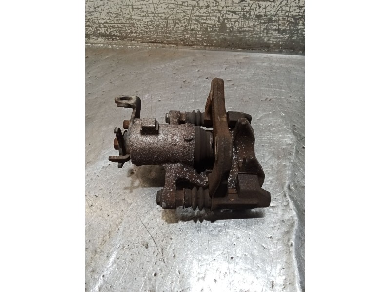 Recambio de pinza freno trasera izquierda para renault megane ii (bm0/1_, cm0/1_) 1.9 dci (bm0g, cm0g) referencia OEM IAM   03