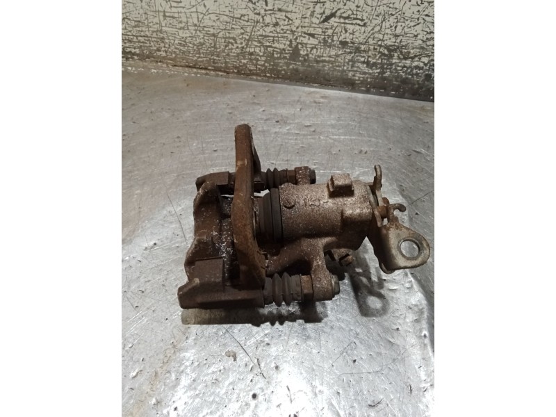 Recambio de pinza freno trasera izquierda para renault megane ii (bm0/1_, cm0/1_) 1.9 dci (bm0g, cm0g) referencia OEM IAM   03