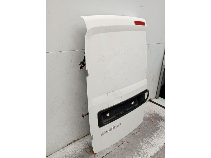 Recambio de puerta trasera izquierda para fiat doblo cargo (263_) 1.3 d multijet (263wxu1a) referencia OEM IAM   