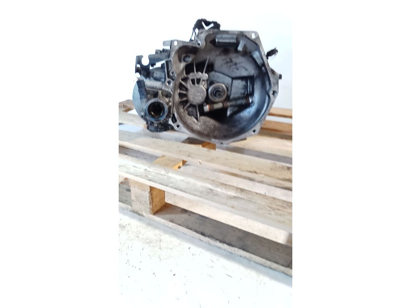 Recambio de caja cambios para chrysler voyager ii (es) 2.5 td referencia OEM IAM A568 4600436 5V 111793 385