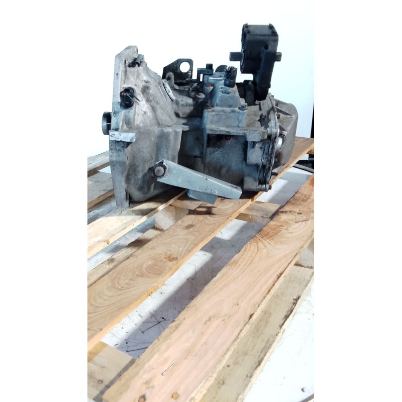 Recambio de caja cambios para chrysler voyager ii (es) 2.5 td referencia OEM IAM A568 4600436 5V 111793 385